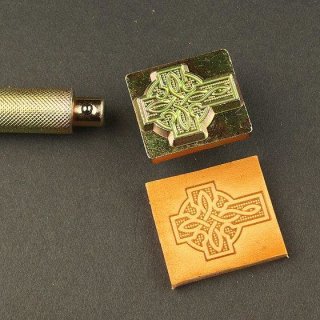 8611-00 Prgestempel Celtic Runen