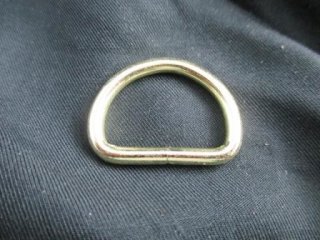 1522G02 D-Ring geschweißt messing